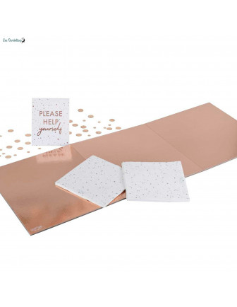 plateau-rose-gold-avec-serviettes-et-confettis-deco-gateau
