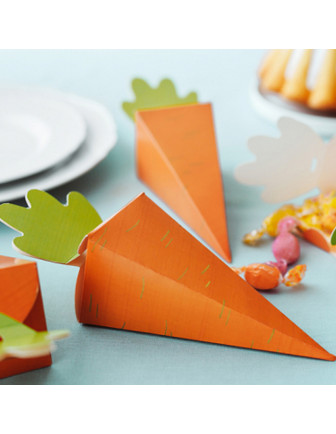 6-boites-a-cadeaux-carottes-meri-meri-paques