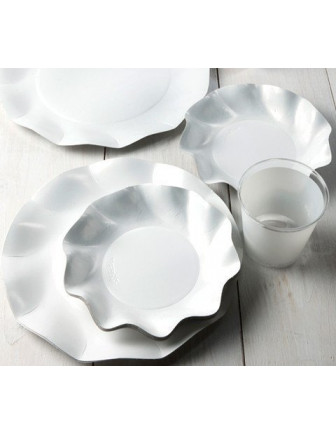 10 assiettes "pétales"blanc nacré 21 cms