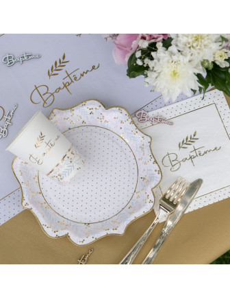 10-gobelets-bapteme-feuillages-decoration-table-bapteme