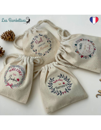 pochon-cadeau-table-noel-personnalise-couronne-houx-cadeau-assiette-invite-noel