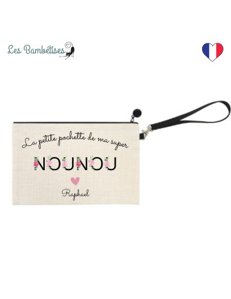 pochette-personnalisee-nounou-lettres-fleuries-idee-cadeau-de-noel-nounou-cadeau-pour-nounou-fin-de-contrat