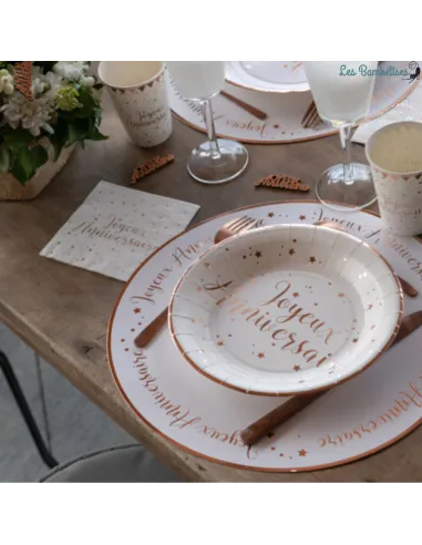 20-petites-serviettes-joyeux-anniversaire-rose-gold-deco-anniversaire