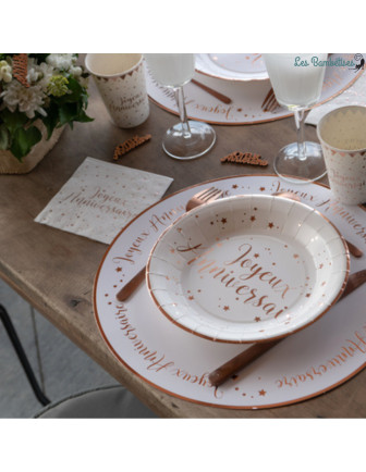 20-petites-serviettes-joyeux-anniversaire-rose-gold-deco-anniversaire