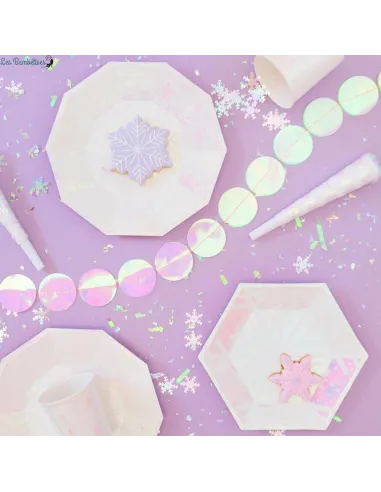 8-petites-assiettes-irisees-flocons-de-neige-anniversaire-reine-des-neiges