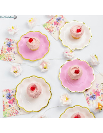 12-petites-assiettes-roses-assorties-17cm-deco-gouter-anniversaire