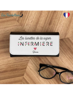 etui-a-lunettes-infirmiere-personnalisable-lettres-fleuries-Cadeau-infirmière-diplômée