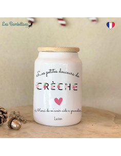 pot-a-biscuits-creche-personnalise-lettres-fleuries-cadeau-creche-personnalisé 2