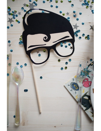 kit-photobooth-8-accessoires-super-heros-rideau-fil