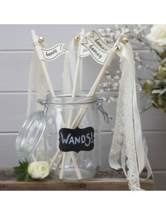 Baguettes avec liens satins liens dentelles et clochette
