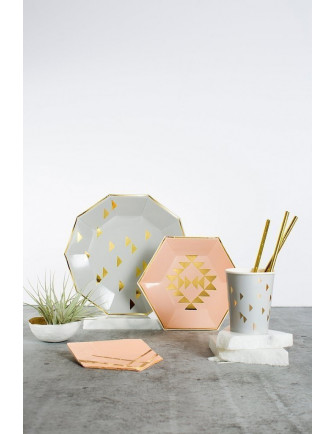 8 gobelets gris avec triangles dorés